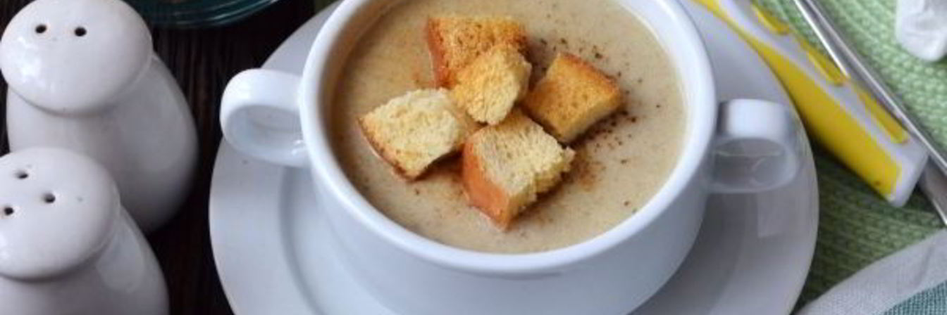 Крем-суп из шампиньонов со сливками