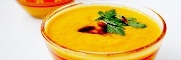 крем-суп из тыквы с карри и бальзамическим кремом