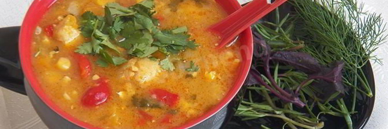 Куриный суп с кукурузой и тыквой