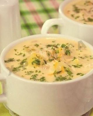 Куриный суп с плавленным сыром