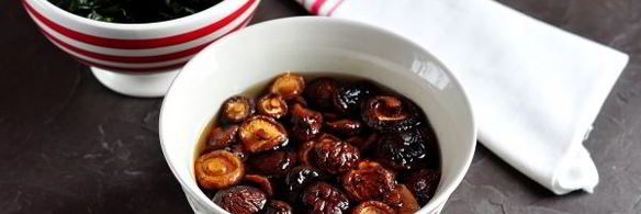 мисо суп с водорослями вакаме и тофу