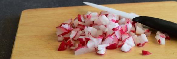 окрошка на кефире с колбасой