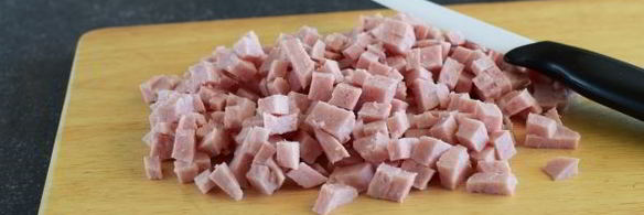 окрошка на кефире с колбасой