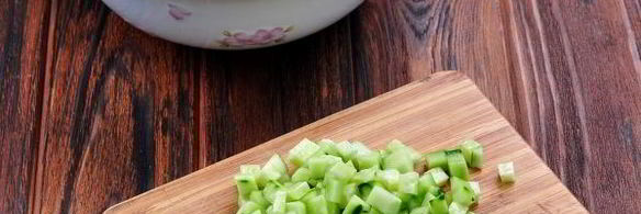 окрошка на курином бульоне