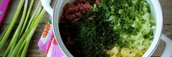 окрошка на воде с сервелатом