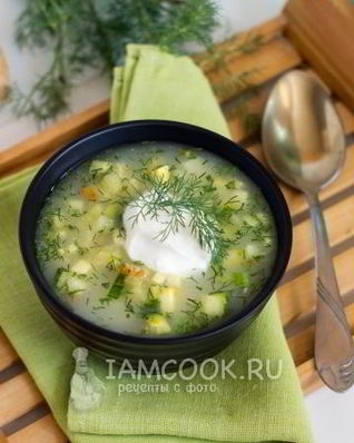 Окрошка с адыгейским сыром и морковью