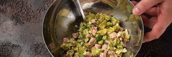 окрошка с колбасой