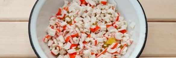 окрошка с крабовыми палочками
