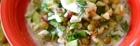 окрошка с зеленым горошком