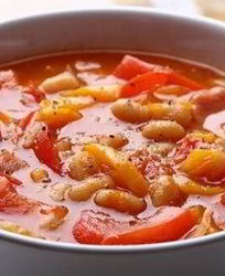 Острый суп с красной фасолью
