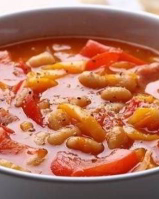 Острый суп с красной фасолью