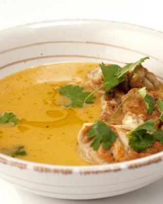 Пряный суп с телячьими мозгами