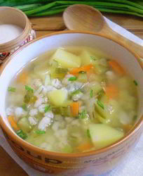 Рассольник с перловкой