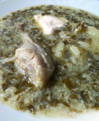 Щавелевый суп с яйцом и курицей