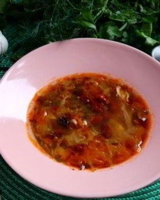 Щи с консервированной фасолью