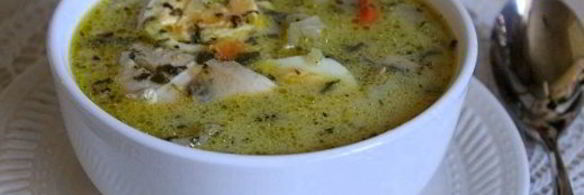 щи со шпинатом и шампиньонами