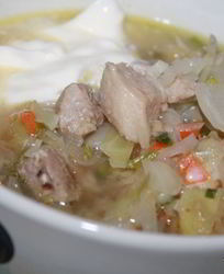 Щи со свежей капустой и свиной грудинкой