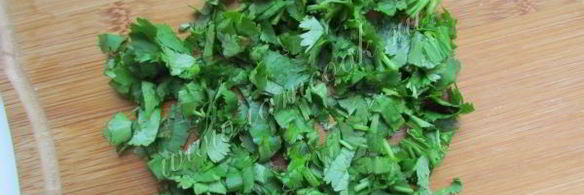 солянка с колбасой и курицей