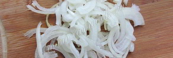 солянка с колбасой и курицей