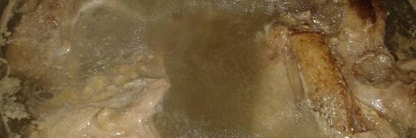 суп из утки с белыми грибами