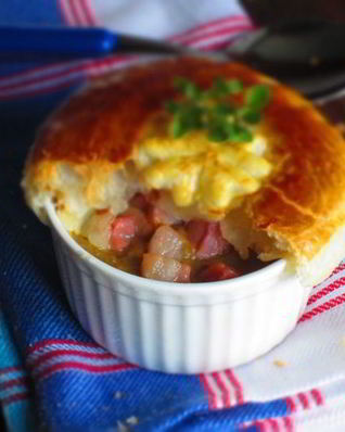 Суп-крем из чечевицы под хрустящей корочкой