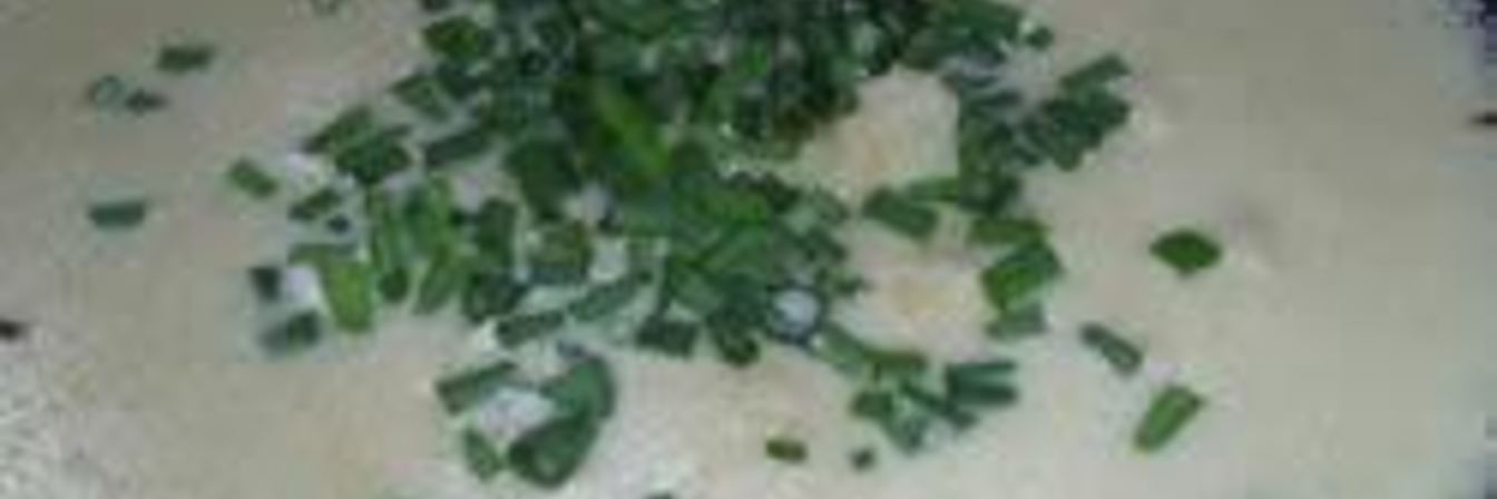 Диетический суп-пюре из цветной капусты и лука-порея