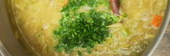 гороховый суп-пюре с сухариками