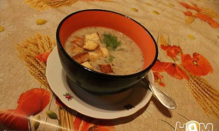 Рецепт грибного супа-пюре декабрьского вечер