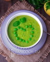 Постный суп-пюре из зеленого горошка