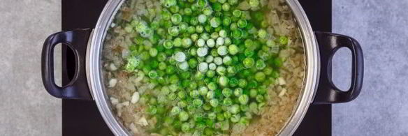 постный суп-пюре из зеленого горошка