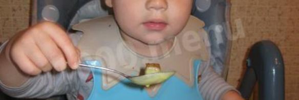 простой суп пюре из зеленого горошка с желтками