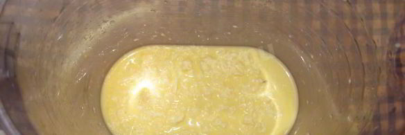 простой суп пюре из зеленого горошка с желтками