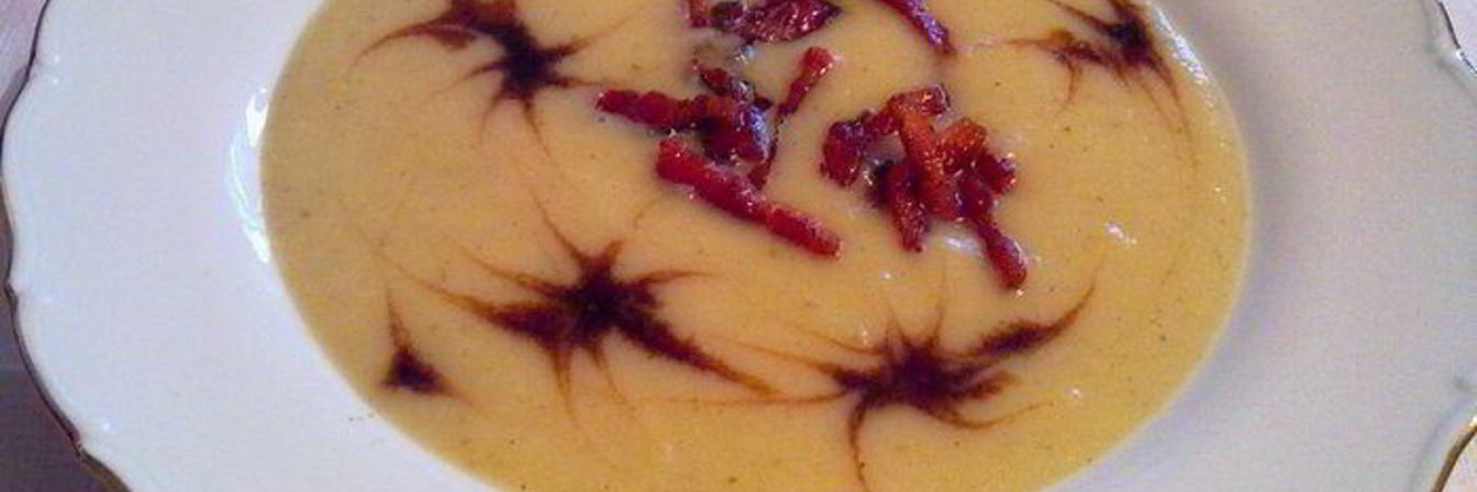 Суп-пюре из айвы с бальзамическим уксусом