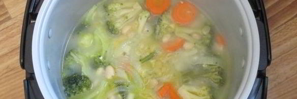 суп-пюре из брокколи в мультиварке