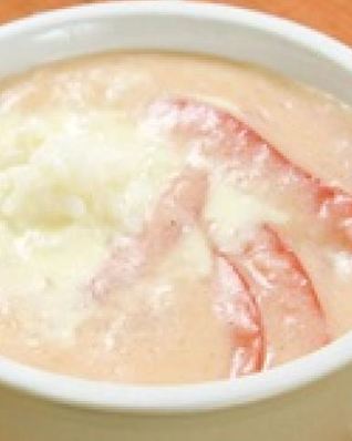 Суп-пюре из риса, лука и помидоров