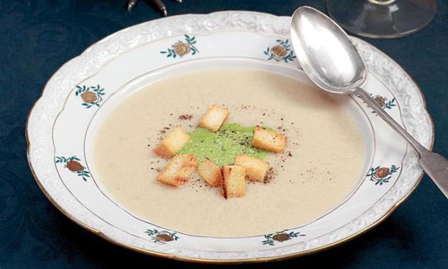 Рецепт супа-пюре из цесарки с зеленой заправкой