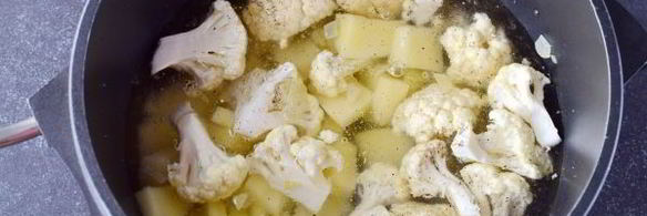 суп-пюре из цветной капусты со сливками