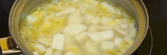 суп-пюре из зеленого горошка