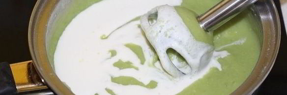 суп-пюре из зеленого горошка