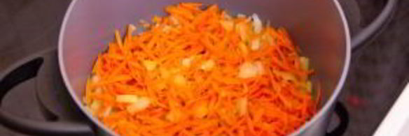 суп-пюре с кабачками и цветной капустой