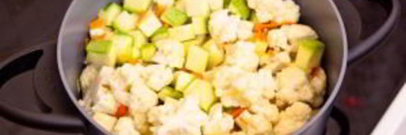 суп-пюре с кабачками и цветной капустой