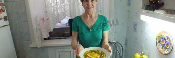 суп-пюре с ветчиной и яйцом