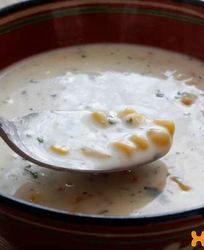 Сырный суп-пюре с консервированной кукурузой