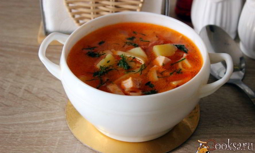 Рецепт супа с лапшой и копченостями