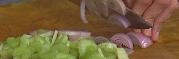 суп с миндалем и стручковой фасолью