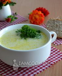 Сырный суп с зеленым горошком