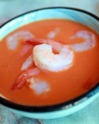 Томатный суп с креветками
