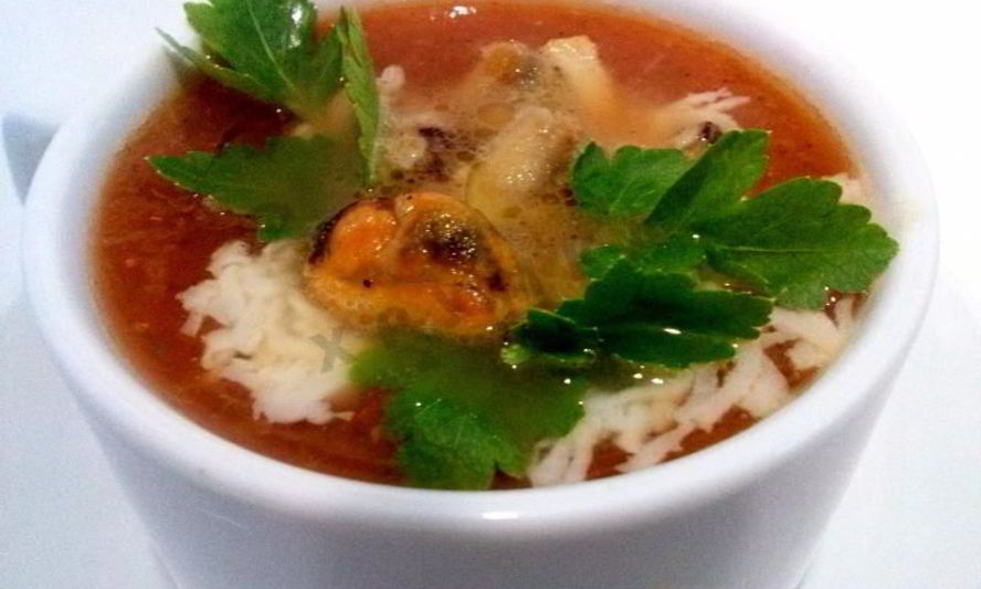 Рецепт томатного супа с морепродуктами