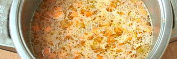 тыквенно-морковный суп с красной чечевицей