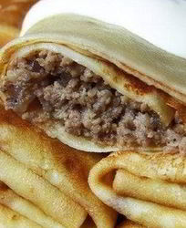 Блинчики домашние с мясной начинкой